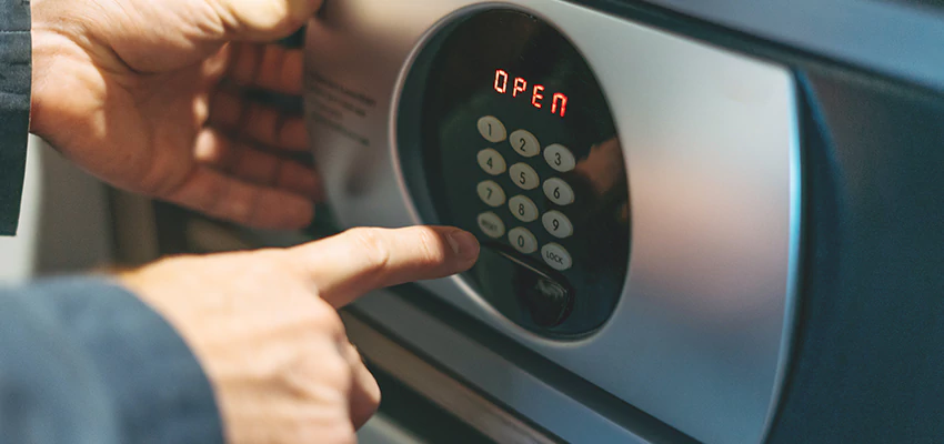 Cash Safe Openers in El Cajon, California